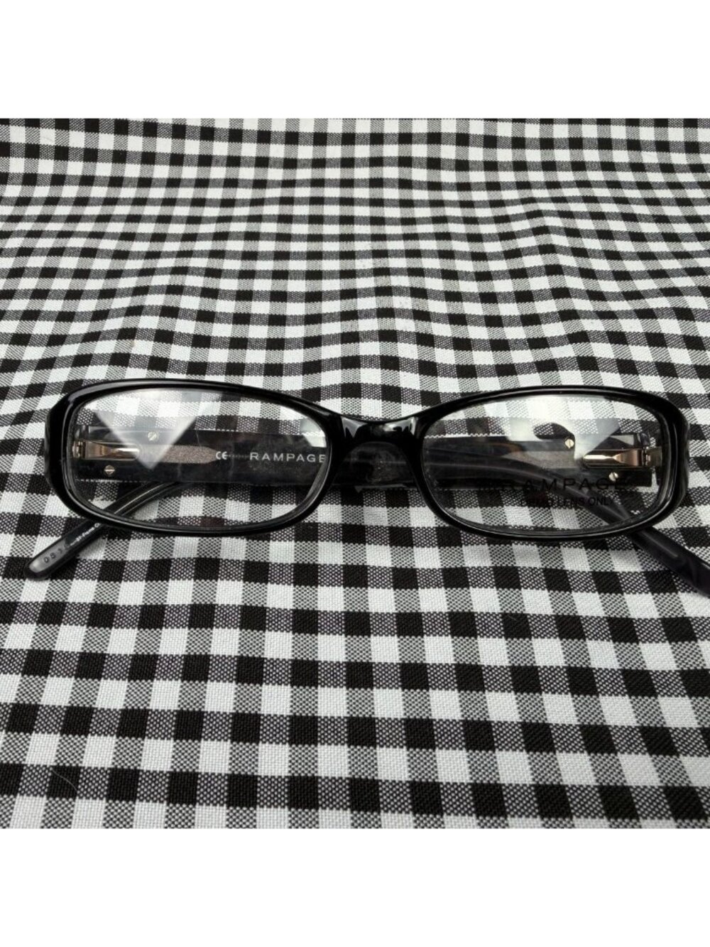 Vintage Rampage R137 Eyeglasses Frames Black Rectangular 50-16-135 Y2K Optical